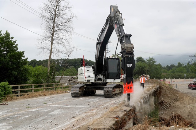 Kanlıçay Köprüsü’nde çalışmalar başladı