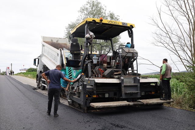 Kaynarca’da 5 ayrı güzergâh daha sıcak asfaltla buluşuyor