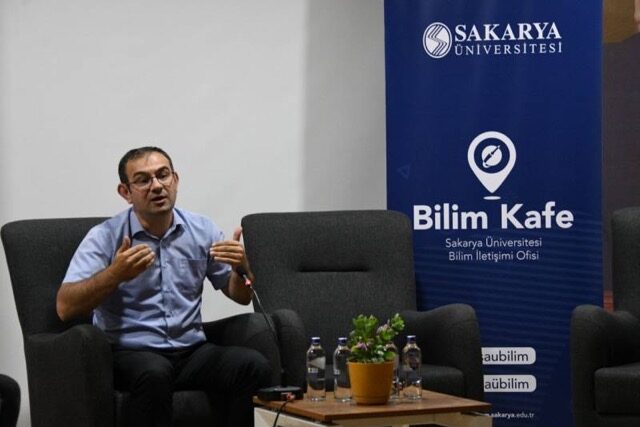 Yapay zeka öğretmenlerin yerini alabilir mi?