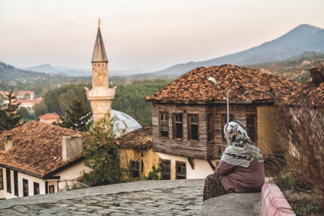 Büyükşehir Taraklı’da gönüllere dokundu